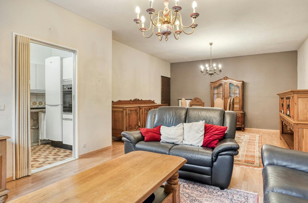 appartement-met-2-a-3slaapkamers-en-garage-te-koop-in-hoevenen-009.jpg