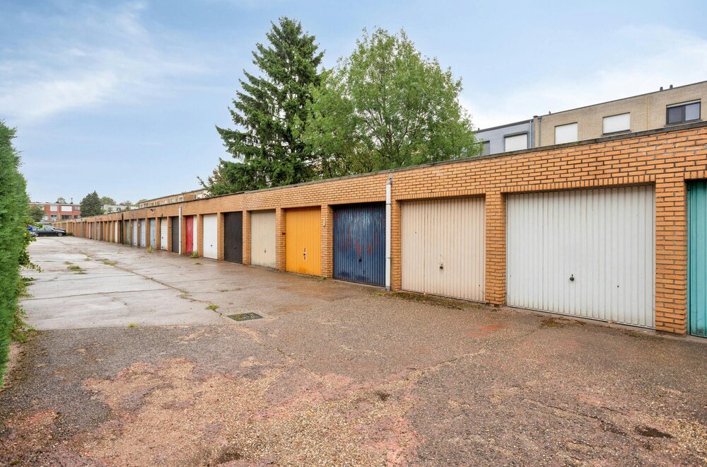 appartement-met-2-a-3slaapkamers-en-garage-te-koop-in-hoevenen-021.jpg