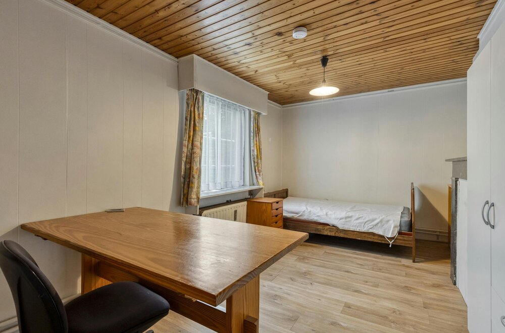 studentenhuis-met-5-vergunde-studentenkamers-te-koop-011.jpg