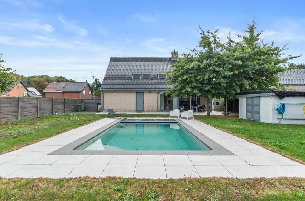 energiezuinige-woning-met-4-slpkrs-zwembad-en-wellness-in-as015.jpg