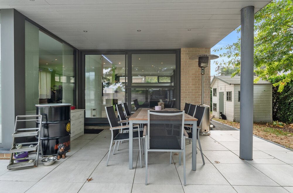 energiezuinige-woning-met-4-slpkrs-zwembad-en-wellness-in-as017.jpg