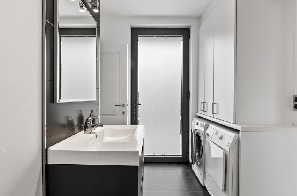 energiezuinige-woning-met-4-slpkrs-zwembad-en-wellness-in-as026.jpg