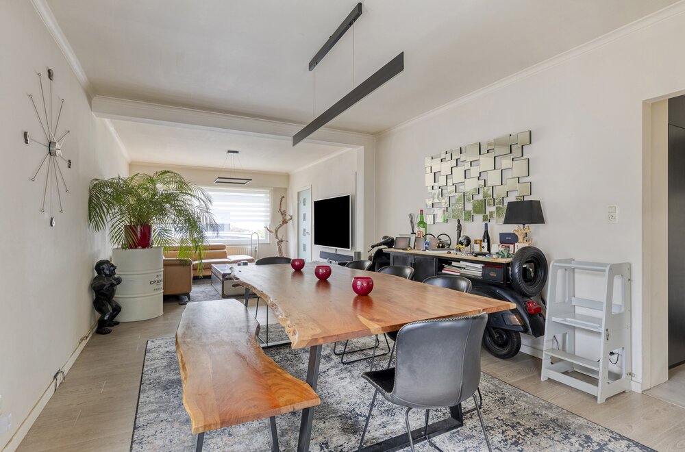 recent-gerenoveerde-halfopen-woning-met-zwembad-in-hofstade007.jpg