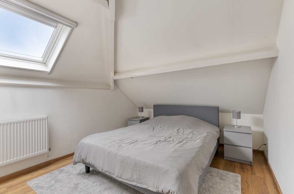 recent-gerenoveerde-halfopen-woning-met-zwembad-in-hofstade018.jpg