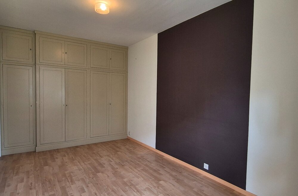 ruim-appartement-incl-riante-garage-bij-station-012.jpg