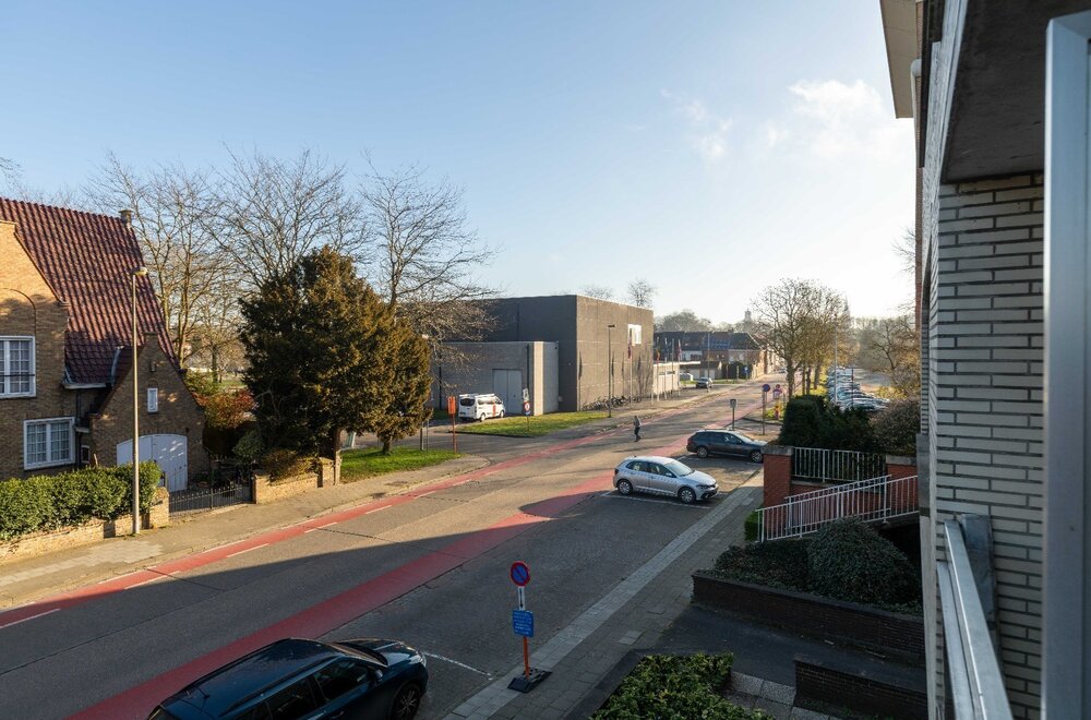 ruim-appartement-incl-riante-garage-bij-station-018.jpg
