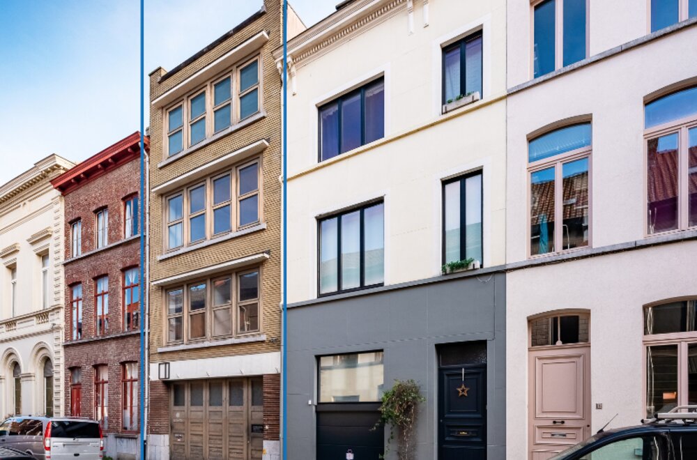 centrum-gent-impressionant-en-multifunctioneel-gebouw-nabij-huidevetterskaai-001.jpg