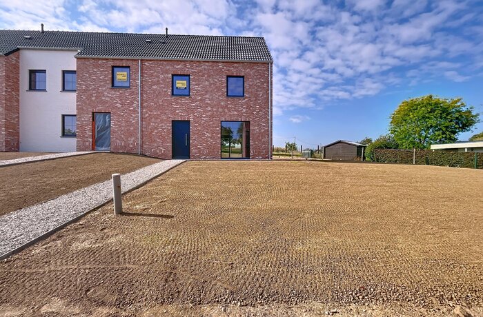 9400 Nederhasselt