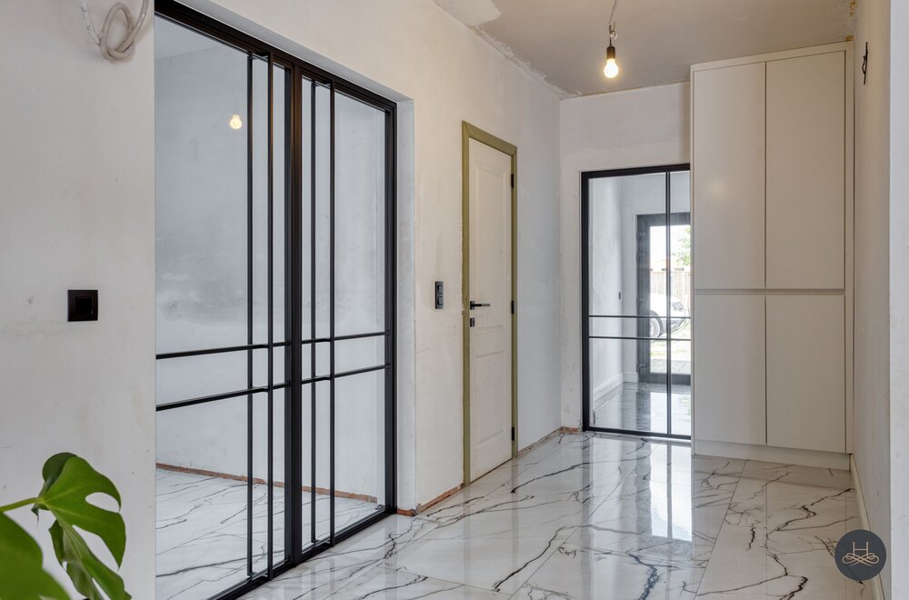 riante-woning-met-6-slaapkamers-en-veel-parkeergelegenheid011.jpg