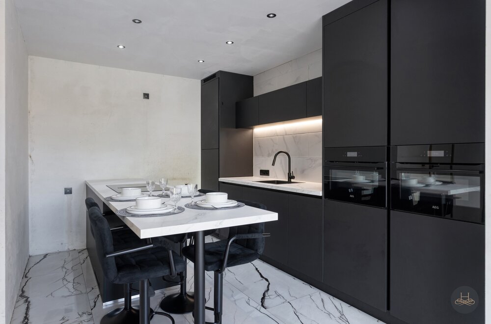 riante-woning-met-6-slaapkamers-en-veel-parkeergelegenheid014.jpg