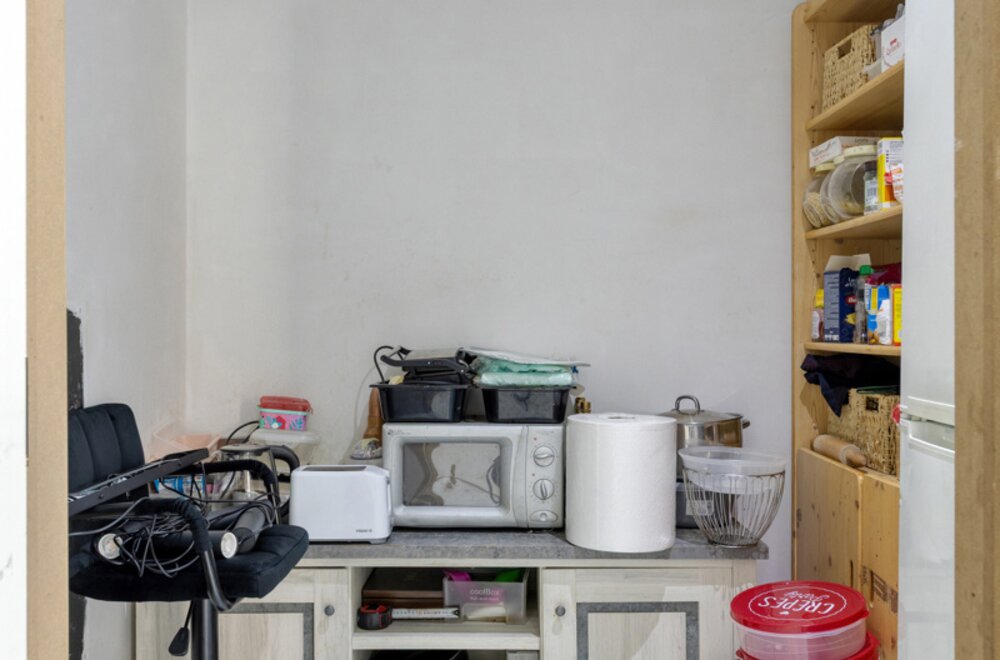 riante-woning-met-6-slaapkamers-en-veel-parkeergelegenheid017.jpg