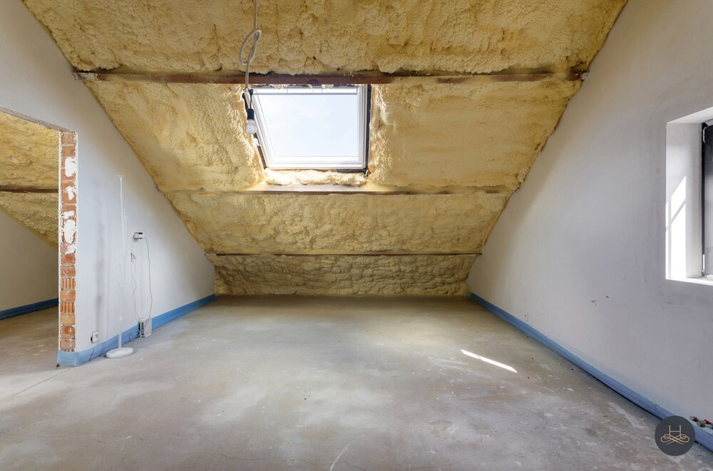 riante-woning-met-6-slaapkamers-en-veel-parkeergelegenheid037.jpg