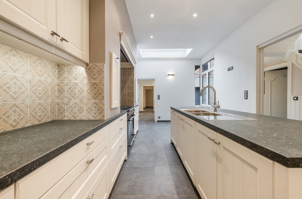 charmante-herenwoning-met-7-slaapkamers-014.jpg