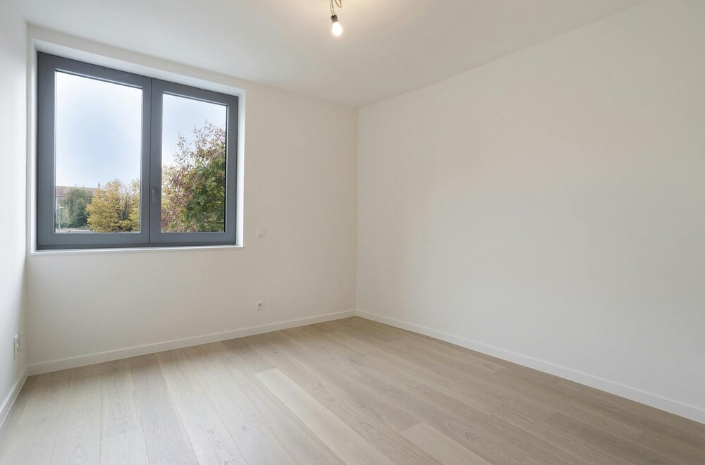 stijlvol-huis-te-centrum-brugge-met-3-slaapkamers-en-garage012.jpg