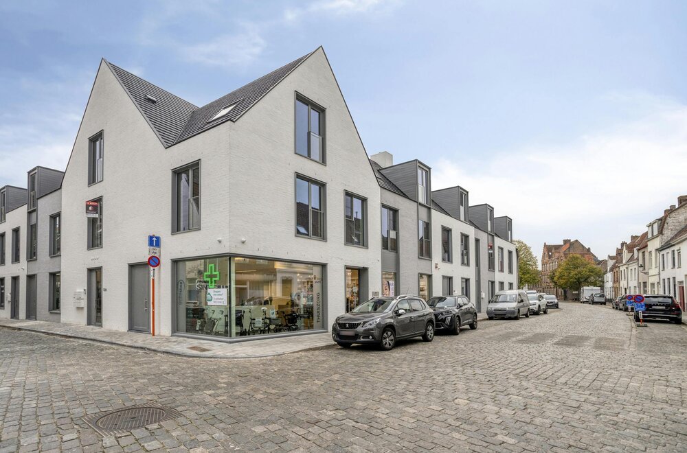 klassevol-appartement-met-2-slaapkamers-te-centrum-brugge001.jpg