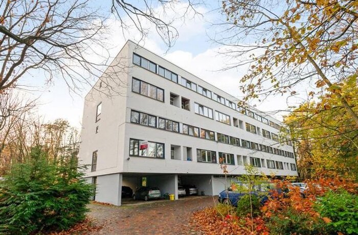 2440 Geel