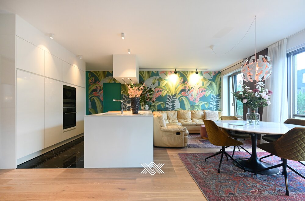 schakelwoning-met-3-slaapkamers-en-tuin-in-groen-woonpark-te-gent003.jpg
