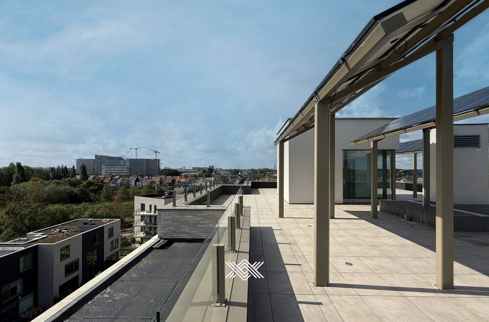 schakelwoning-met-3-slaapkamers-en-tuin-in-groen-woonpark-te-gent015.jpg