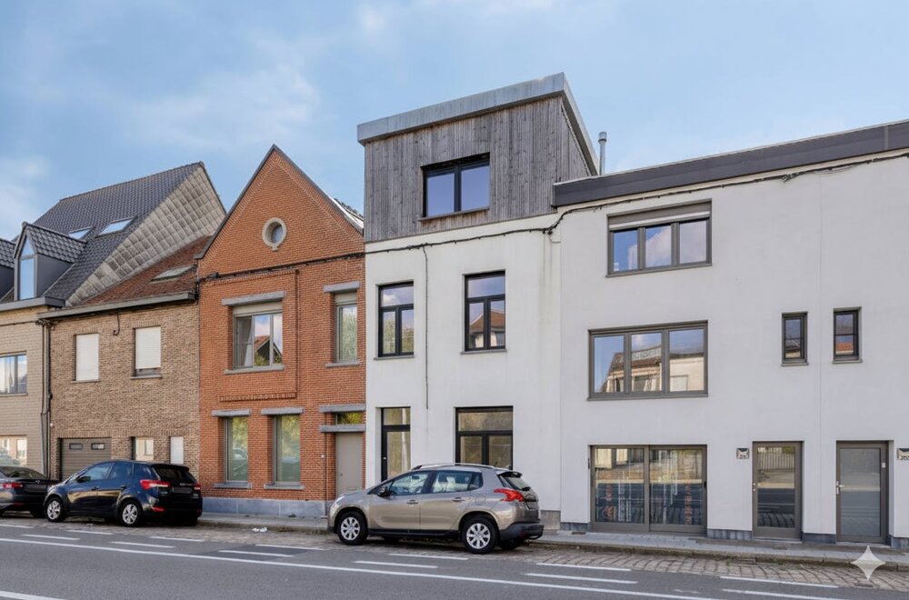 gerenoveerde-woning-met-3-slaapkamers-te-koop-in-wevelgem-013.jpg