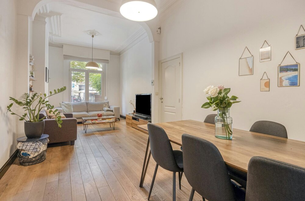 charmante-herenwoning-met-4-slaapkamers-te-koop-in-antwerpen001.jpg