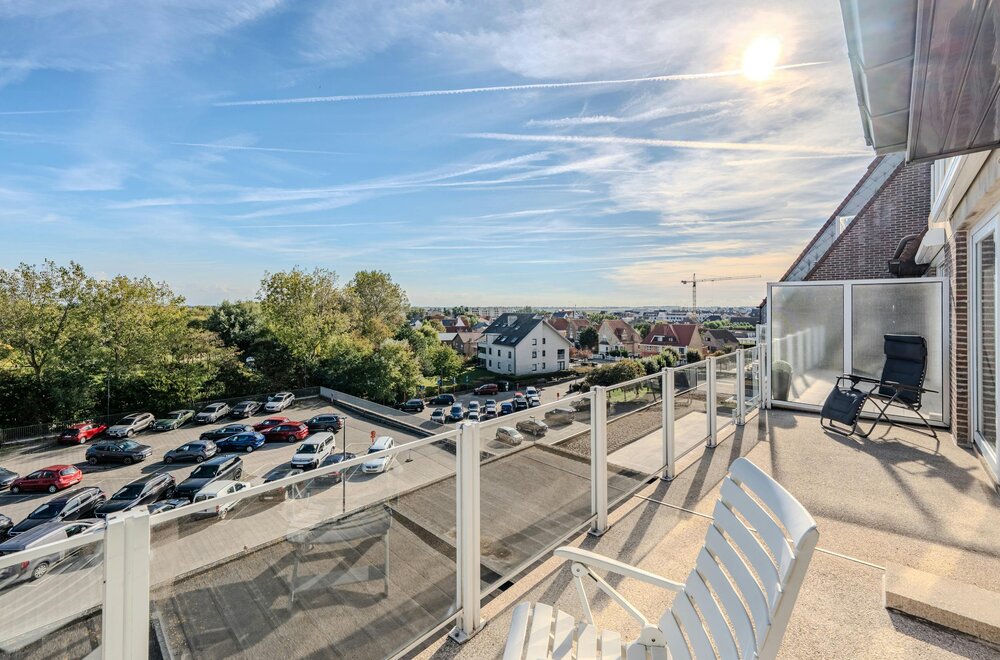 ruim-appartement-met-zonneterras-en-zicht-op-het-park-001.jpg
