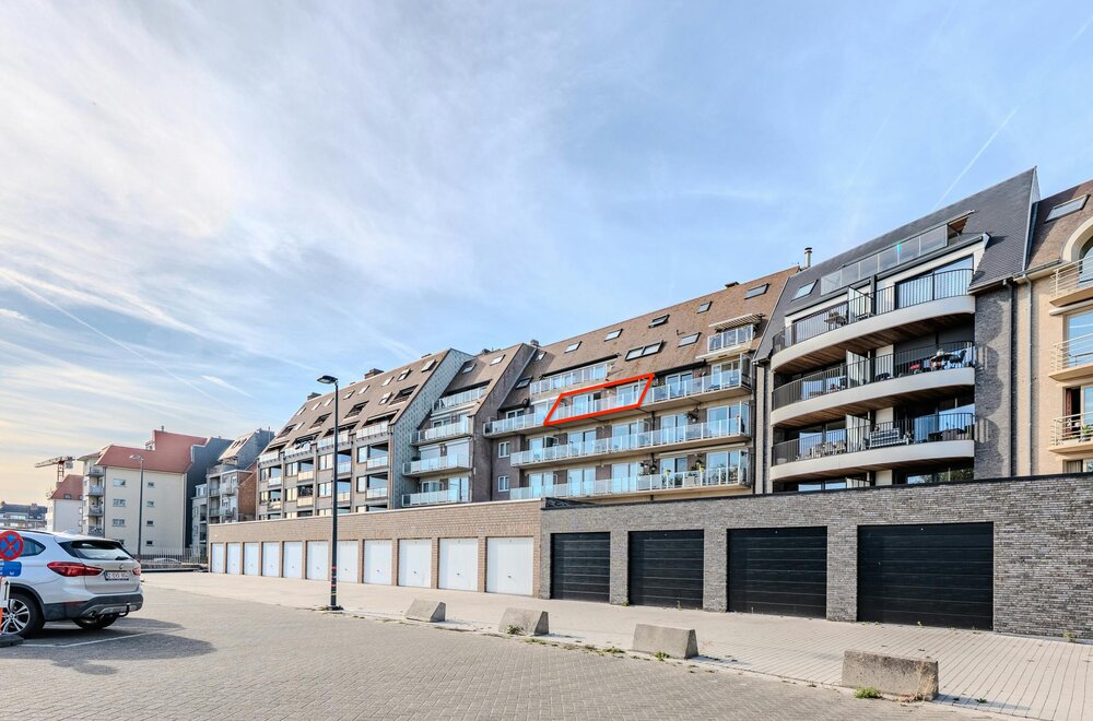 ruim-appartement-met-zonneterras-en-zicht-op-het-park-004.jpg