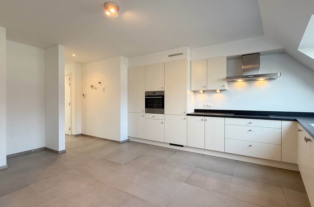 licht-en-modern-duplexappartement-met-zuidgericht-terras-010.jpg