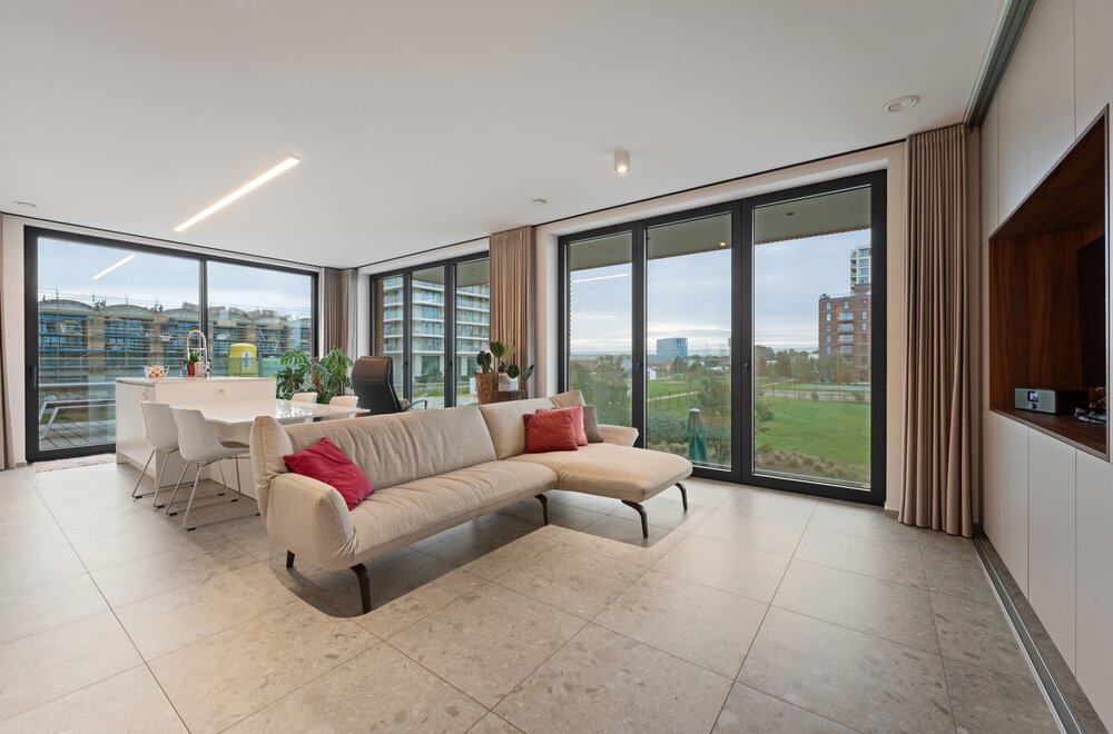 woonappartement-met-ruim-terras-op-de-oosteroever005.jpg