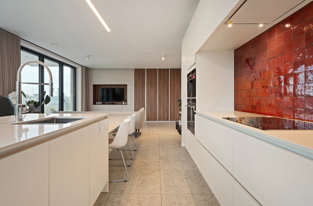 woonappartement-met-ruim-terras-op-de-oosteroever008.jpg