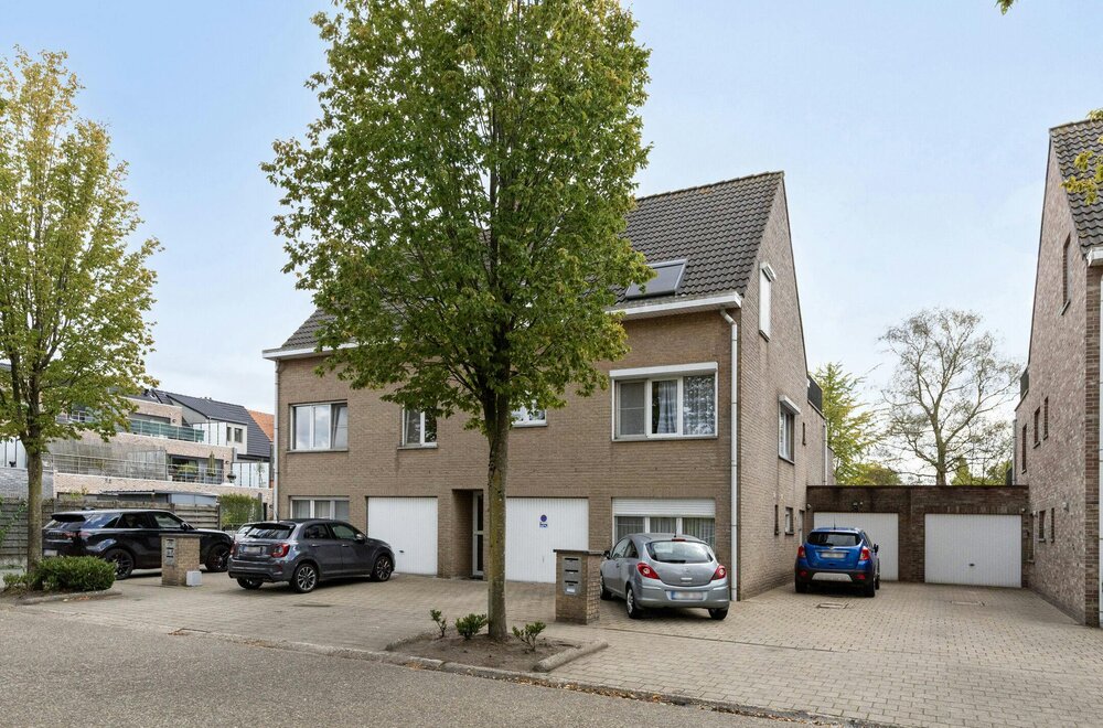 tof-gerenoveerd-dakappartement-in-centrum-gooreind-002.jpg