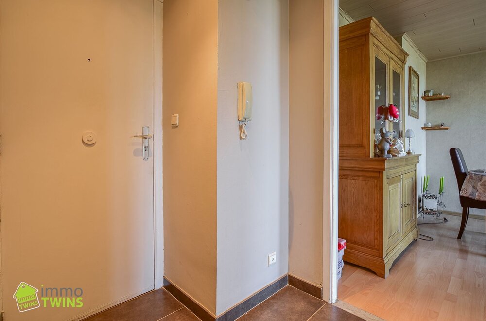 gezellig-2-slpk-appartement-met-terras-en-subliem-uitzicht-te-dendermonde-007.jpg