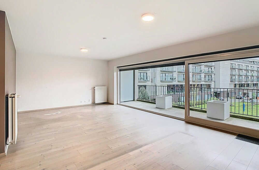 appartement-te-koop-in-brugge-met-2-slaapkamers-en-terras002.jpg