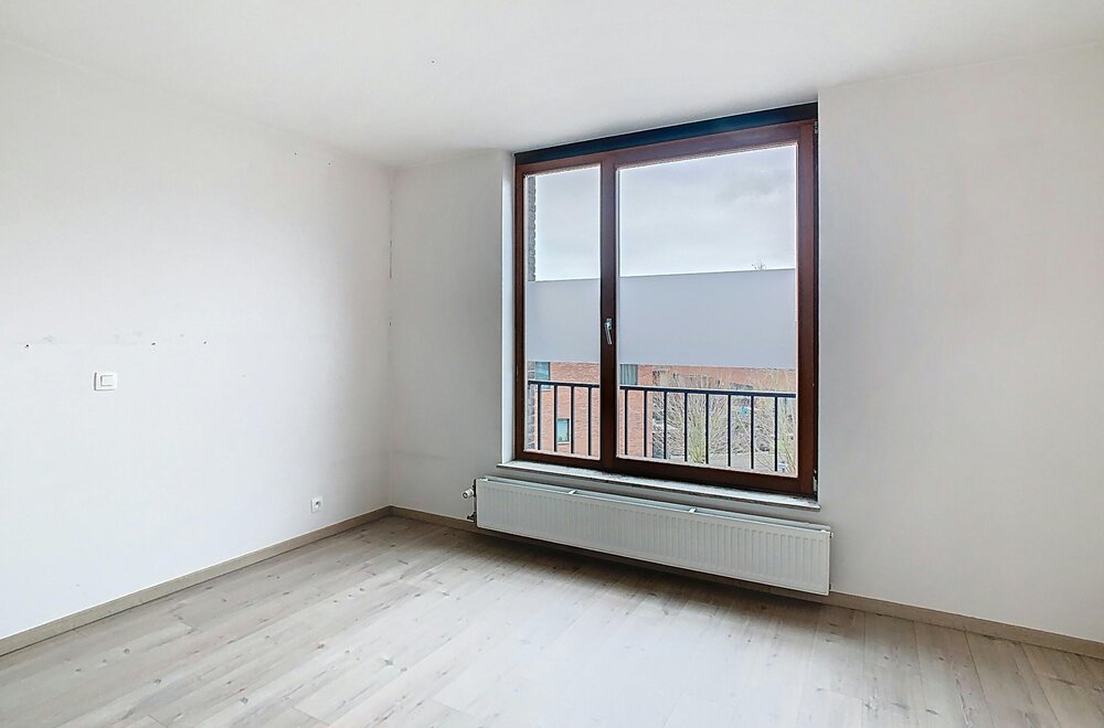 appartement-te-koop-in-brugge-met-2-slaapkamers-en-terras005.jpg