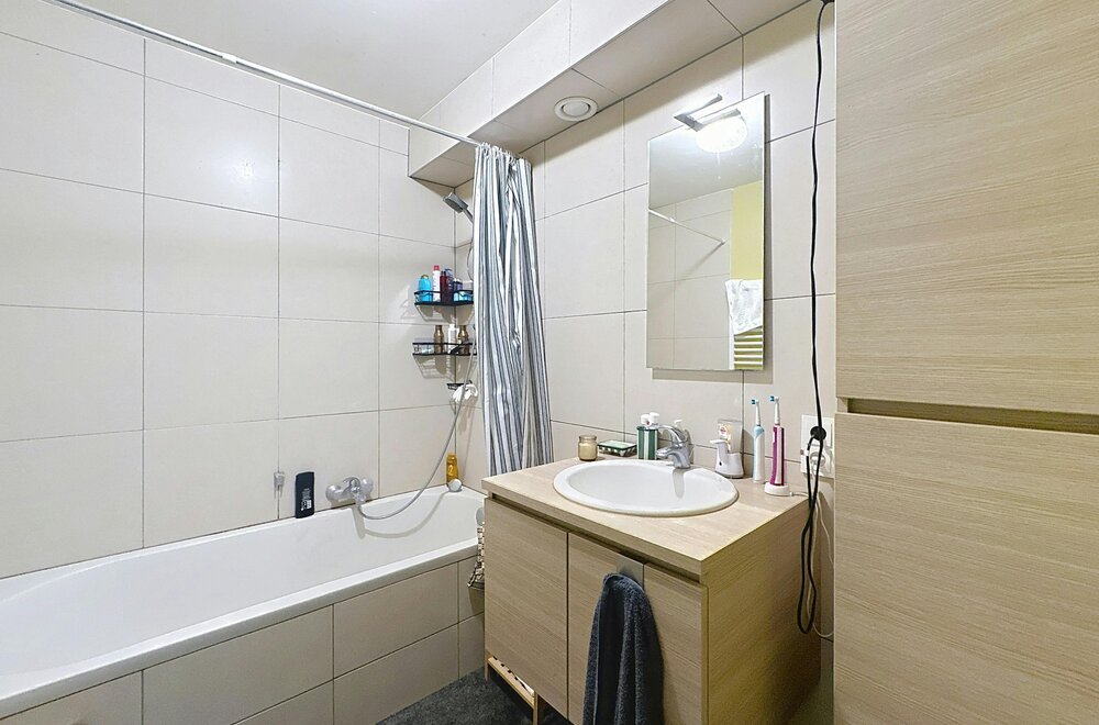instapklaar-appartement-met-epc-a-nabij-het-station-van-brugge010.jpg