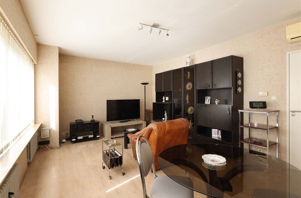 gunstig-gelegen-appartement-in-hartje-sint-truiden003.jpg