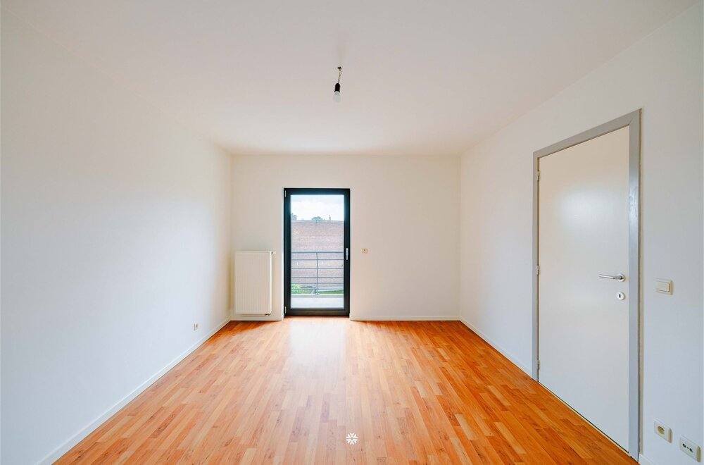 ruim-appartemement-met-3-slaapkamers-in-sint-niklaas012.jpg