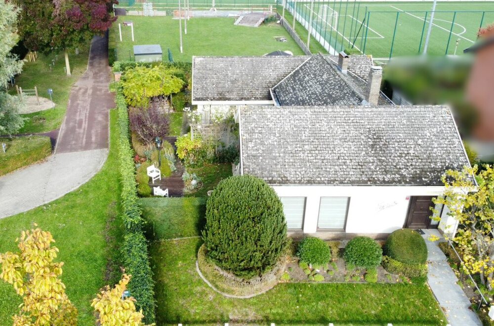 centraal-gelegen-bungalow-in-groene-omgeving-st-andries002.jpg