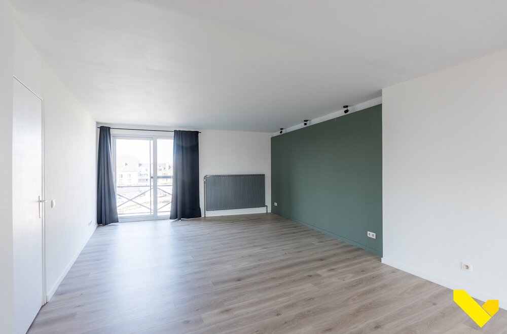 geel-pas-77004.jpg geel-pas-77004.jpg