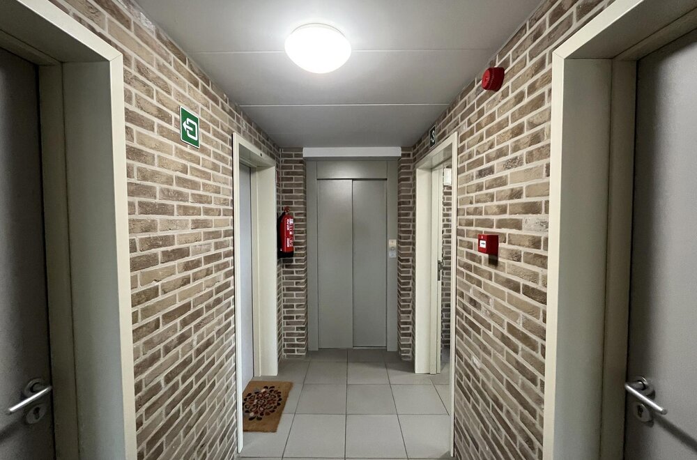 studentenkamer-larumseweg-88c-2440-geel007.jpg studentenkamer-larumseweg-88c-2440-geel007.jpg