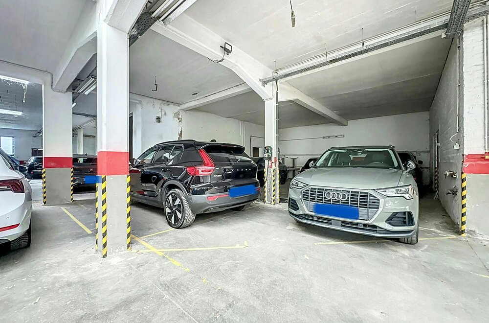 magazijn-te-koop-met-tot-20-autostaanplaatsen-in-terhagen007.jpg magazijn-te-koop-met-tot-20-autostaanplaatsen-in-terhagen007.jpg