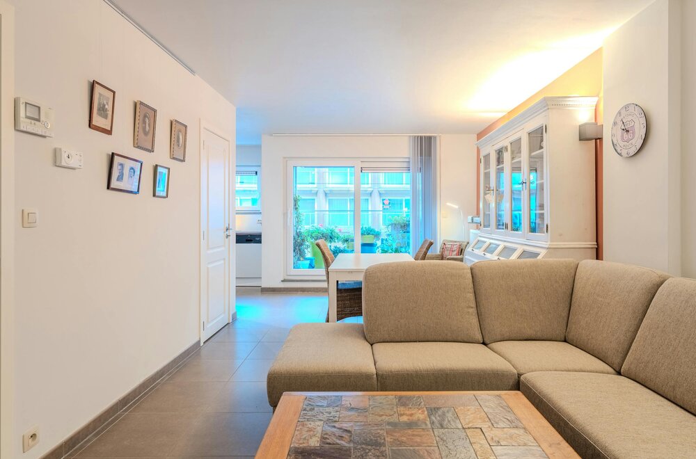 ruim-appartement-met-2-slaapkamers-vlakbij-de-zeedijk-007.jpg ruim-appartement-met-2-slaapkamers-vlakbij-de-zeedijk-007.jpg