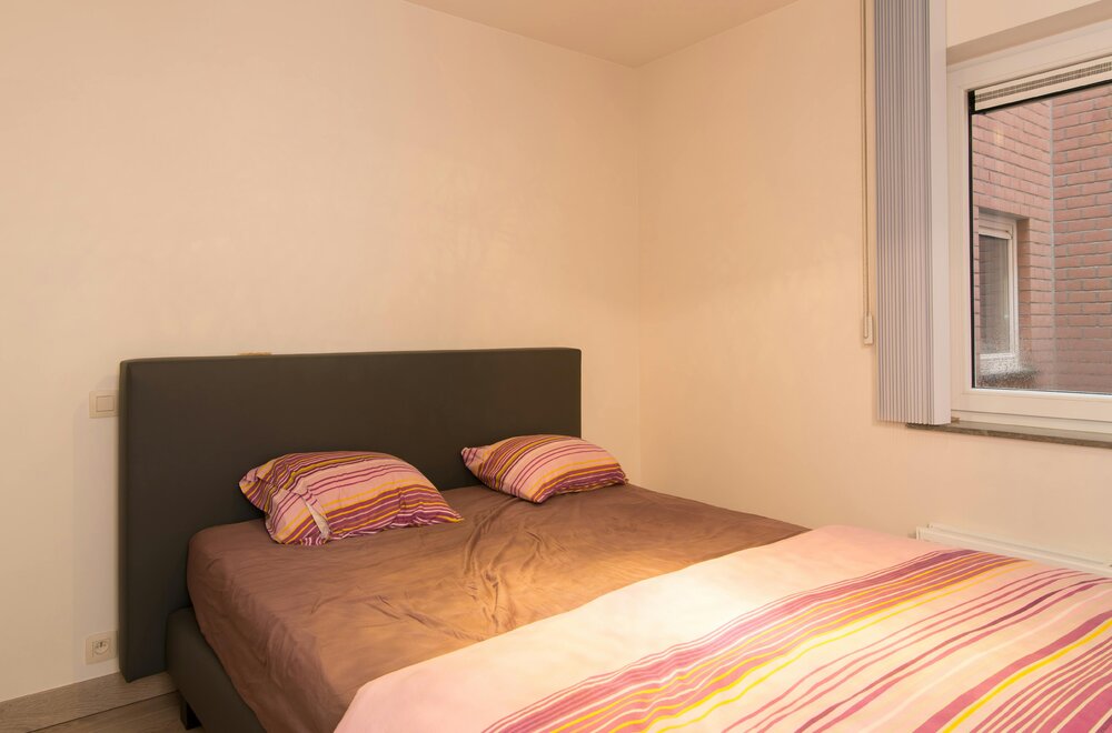 ruim-appartement-met-2-slaapkamers-vlakbij-de-zeedijk-010.jpg ruim-appartement-met-2-slaapkamers-vlakbij-de-zeedijk-010.jpg