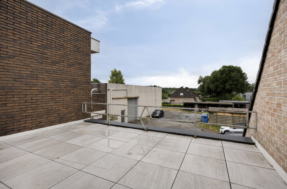 leopoldsburgsesteenweg-80-bus-6-3971-leopoldsburg003.jpg leopoldsburgsesteenweg-80-bus-6-3971-leopoldsburg003.jpg