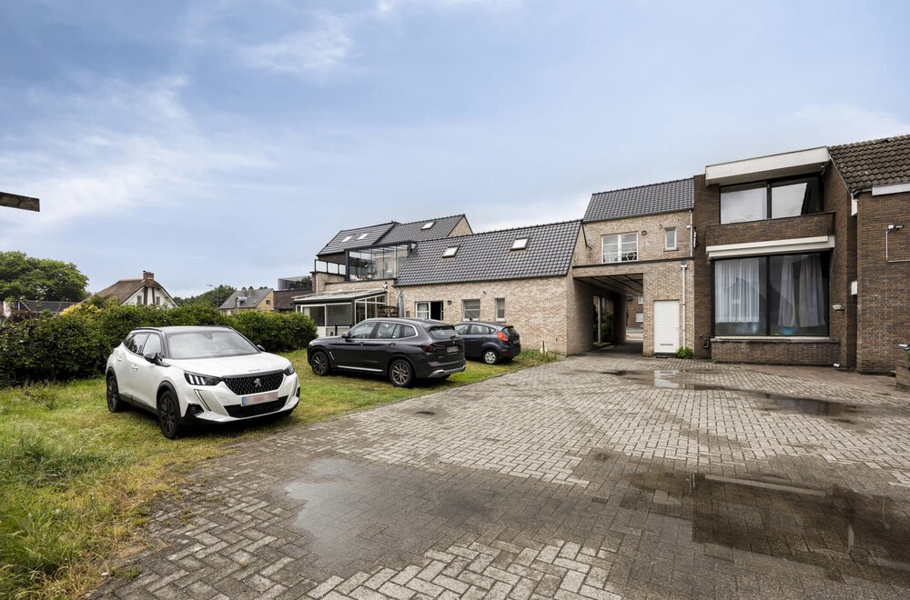 leopoldsburgsesteenweg-80-bus-6-3971-leopoldsburg023.jpg leopoldsburgsesteenweg-80-bus-6-3971-leopoldsburg023.jpg