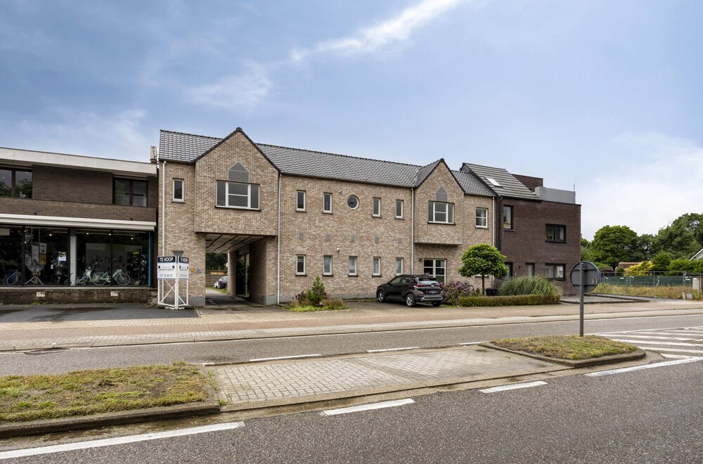 leopoldsburgsesteenweg-80-bus-6-3971-leopoldsburg027.jpg leopoldsburgsesteenweg-80-bus-6-3971-leopoldsburg027.jpg