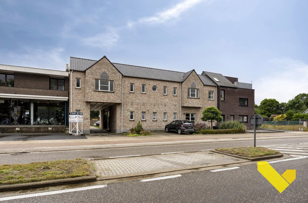 leopoldsburgsesteenweg-80-bus-6-3971-leopoldsburg028.jpg leopoldsburgsesteenweg-80-bus-6-3971-leopoldsburg028.jpg