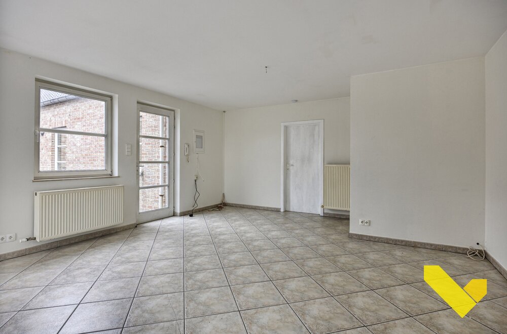 leopoldsburgsesteenweg-80-bus-6-3971-leopoldsburg035.jpg leopoldsburgsesteenweg-80-bus-6-3971-leopoldsburg035.jpg