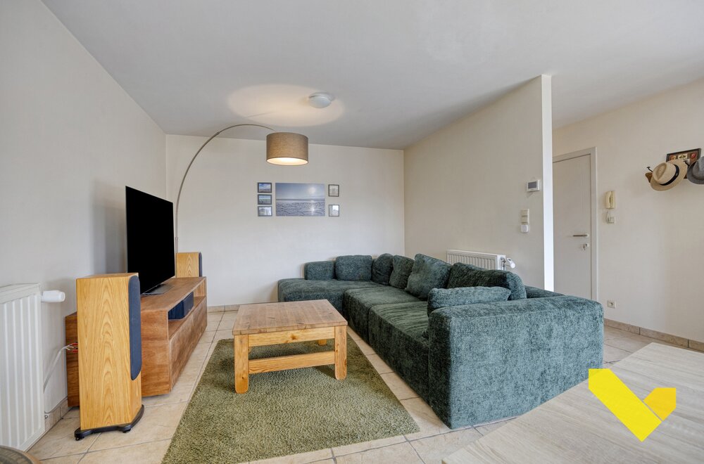 hangarstraat-10-bus-201-2400-mol002.jpg hangarstraat-10-bus-201-2400-mol002.jpg