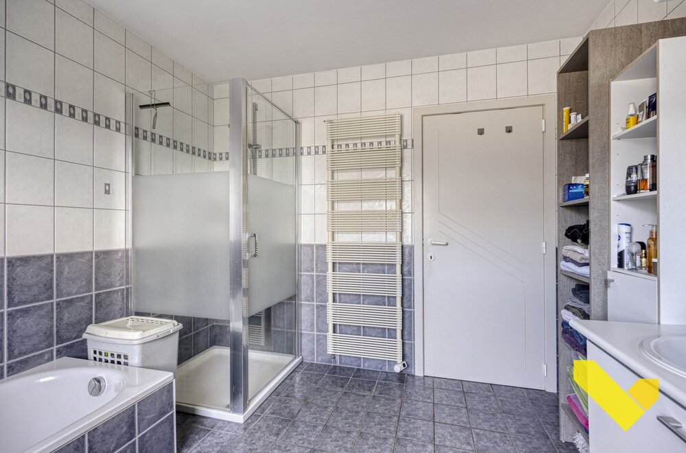 hangarstraat-10-bus-201-2400-mol007.jpg hangarstraat-10-bus-201-2400-mol007.jpg