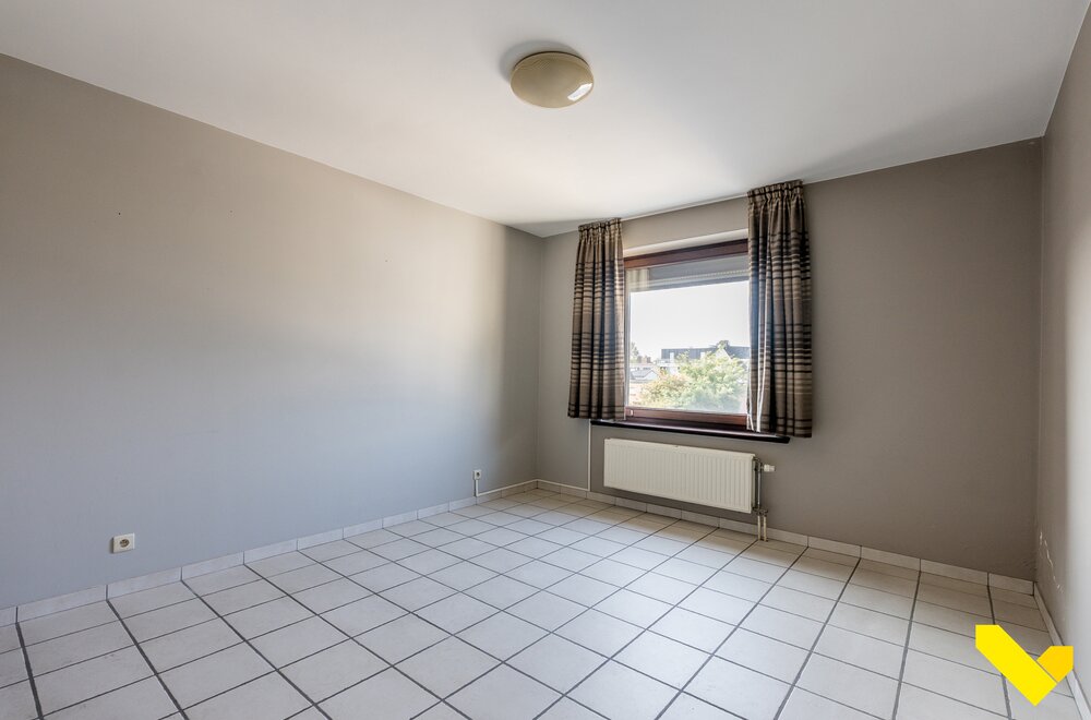 mol-gildenstraat-19-bus-5004.jpg mol-gildenstraat-19-bus-5004.jpg